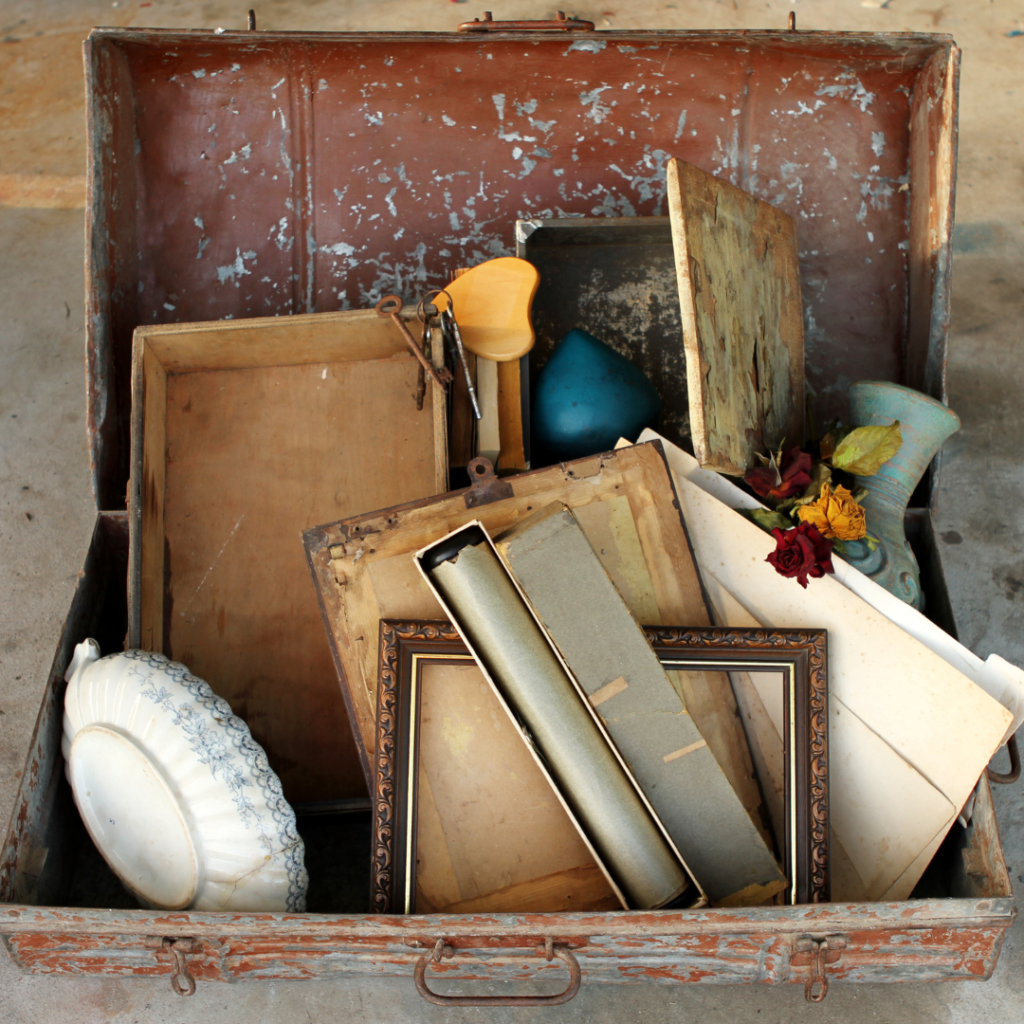 Turning Trash into Treasure: Smart Purchase Opportunities in Brussels House Clearance
